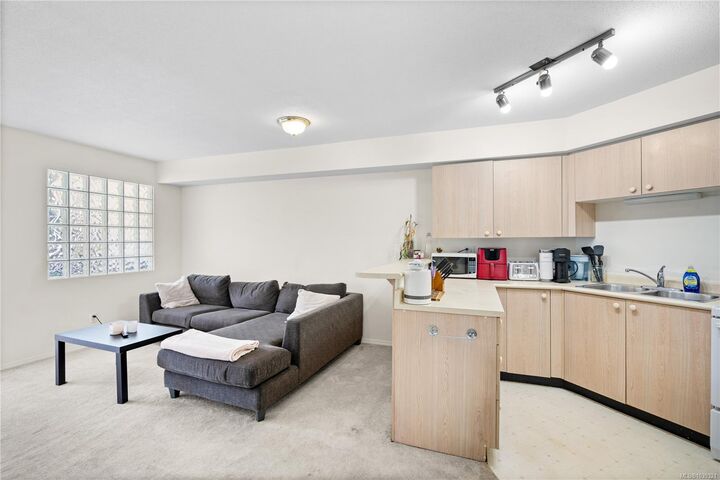 Property Photo: 2560 Wark St #312 BC V8T 4G8