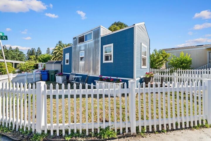 Property Photo:  129 Katherine Place 59  CA 95492 