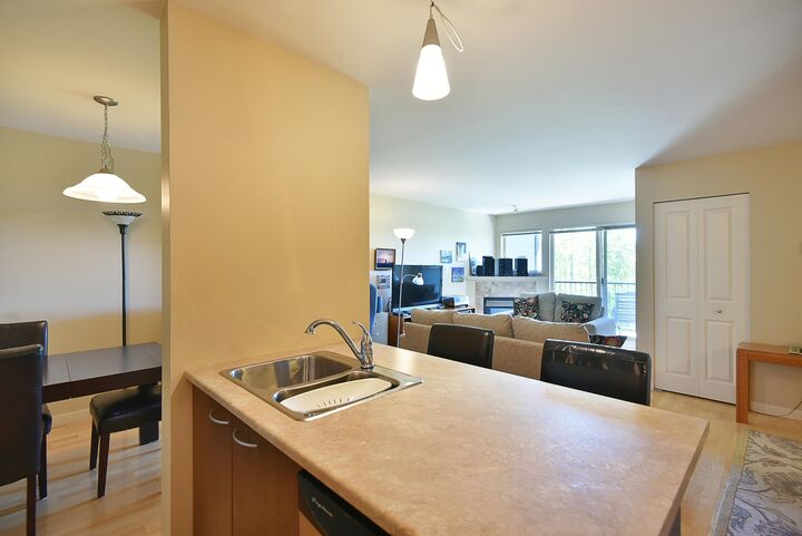 Property Photo:  5631 Inlet Avenue 403  BC V7Z 0J1 