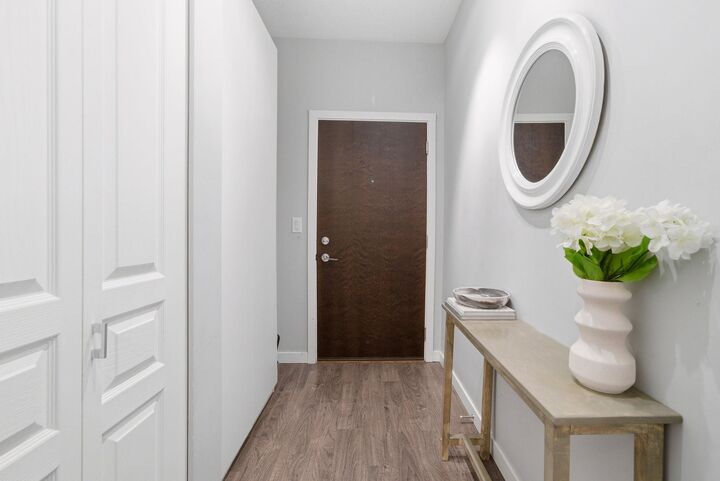 Property Photo: 1152 Windsor Mews 512 BC V3B 0N1
