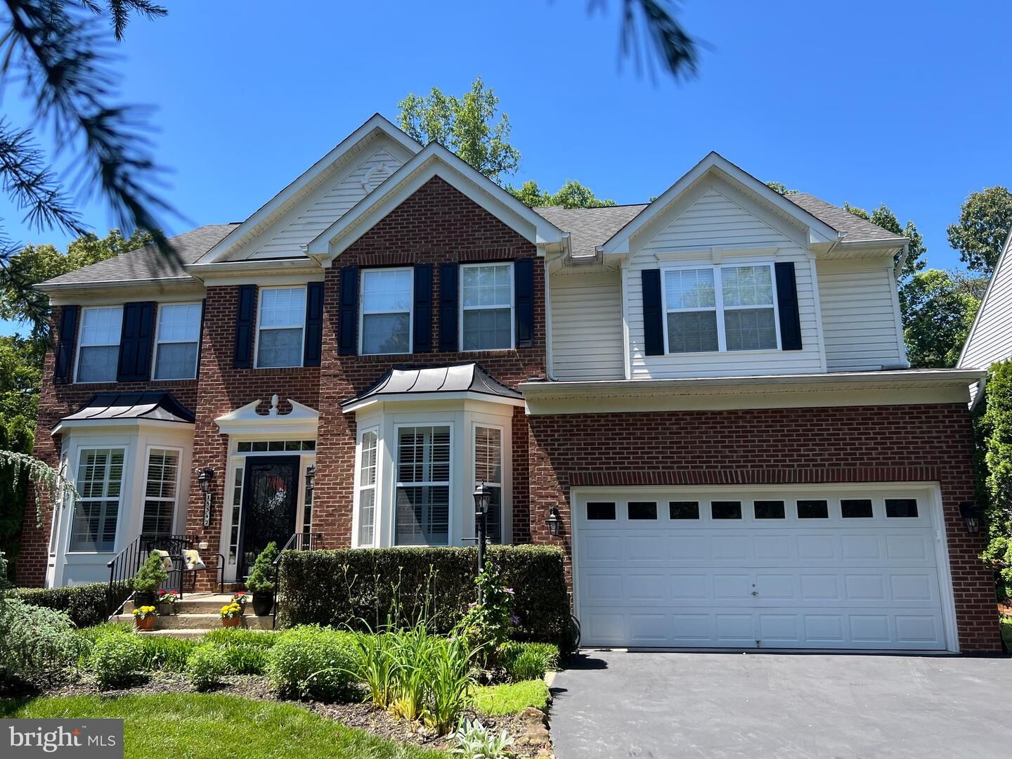 Property Photo: 15342 Colonel Tansill Court VA 22193