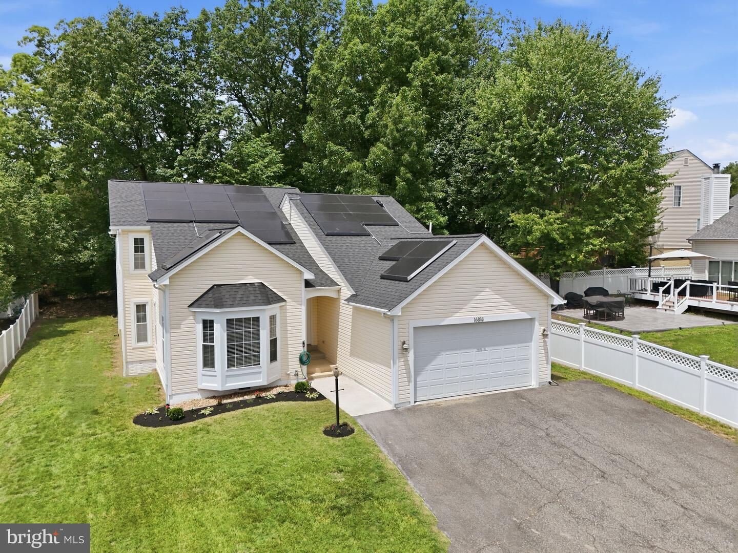 Property Photo: 16818 Francis West Lane VA 22026
