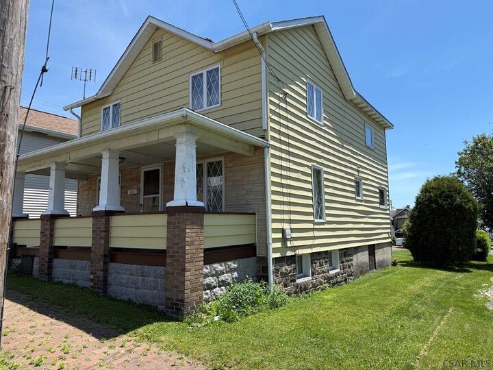 Property Photo: 416 10th St PA 15963