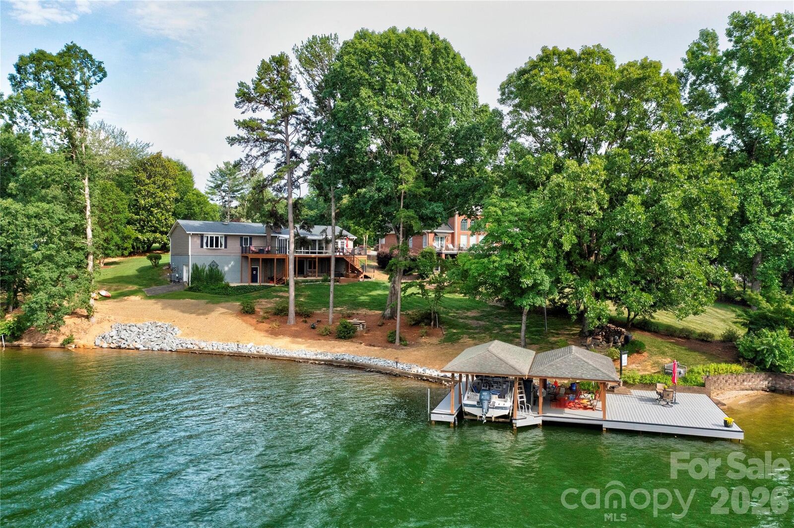 Property Photo: 104 Doral Court NC 28086