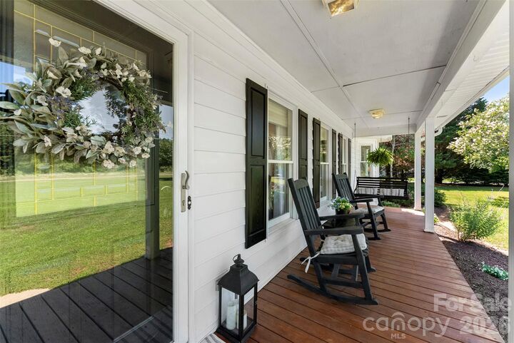 Property Photo:  607 Elam Road  NC 28090 