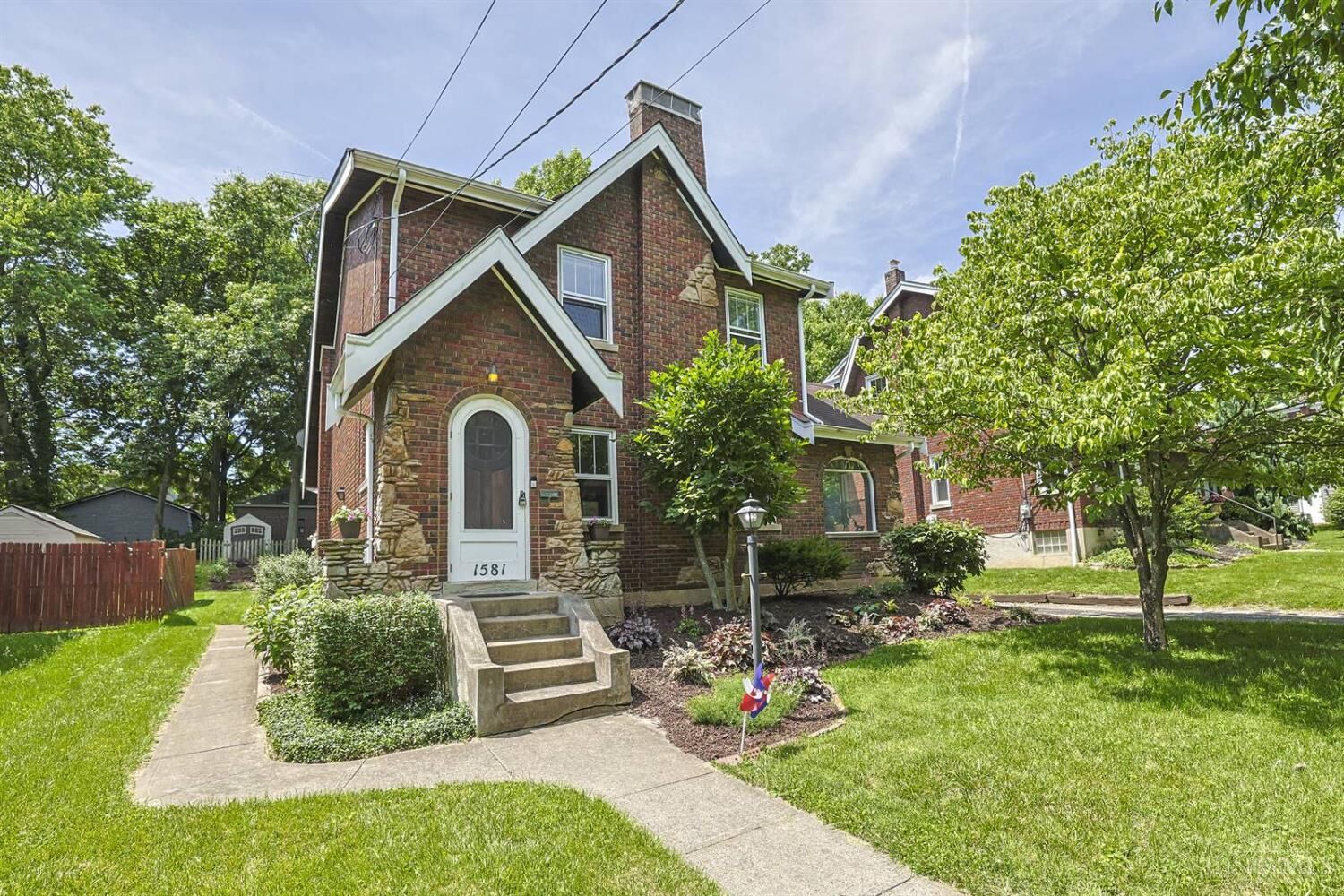 Property Photo:  1581 Wittekind Terrace  OH 45224 