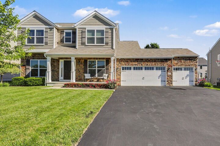 Property Photo:  1818 Stargrass Avenue  OH 43123 