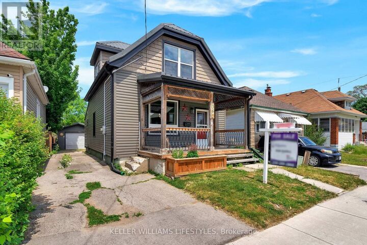 Property Photo:  36 Major Street  ON N5Z 1E3 