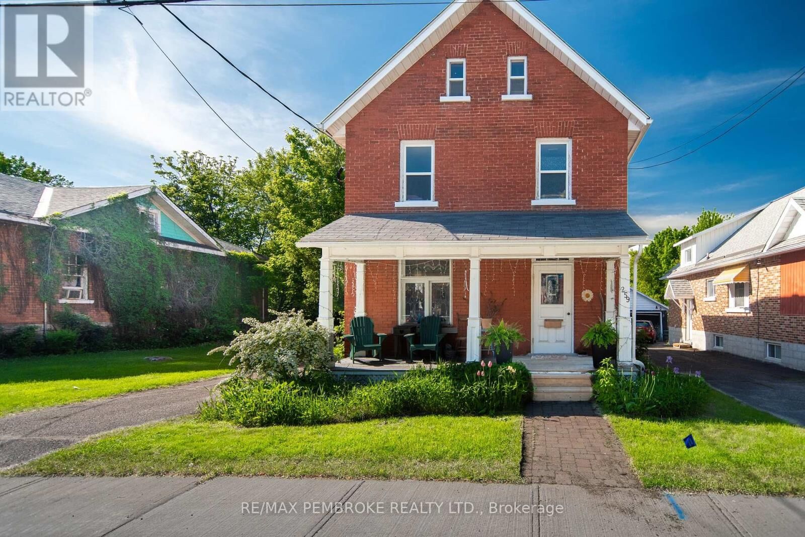 Property Photo:  259 Isabella Street  ON K8A 5T1 