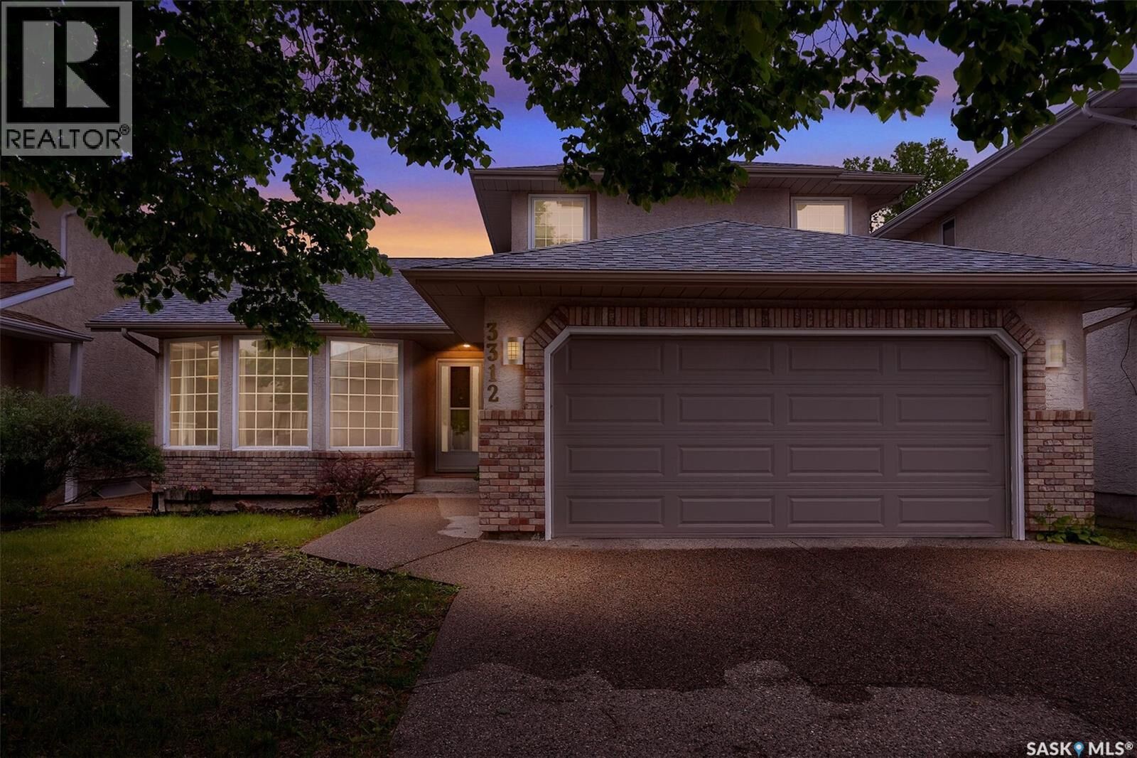 Property Photo:  3312 Gloucester Bay  SK S4V 2T9 