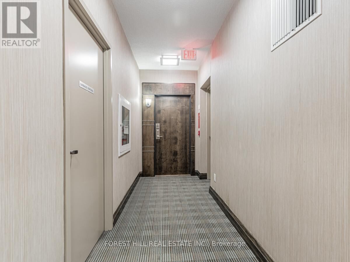 Property Photo:  33 Bay Street 4406  ON M5J 2Z3 