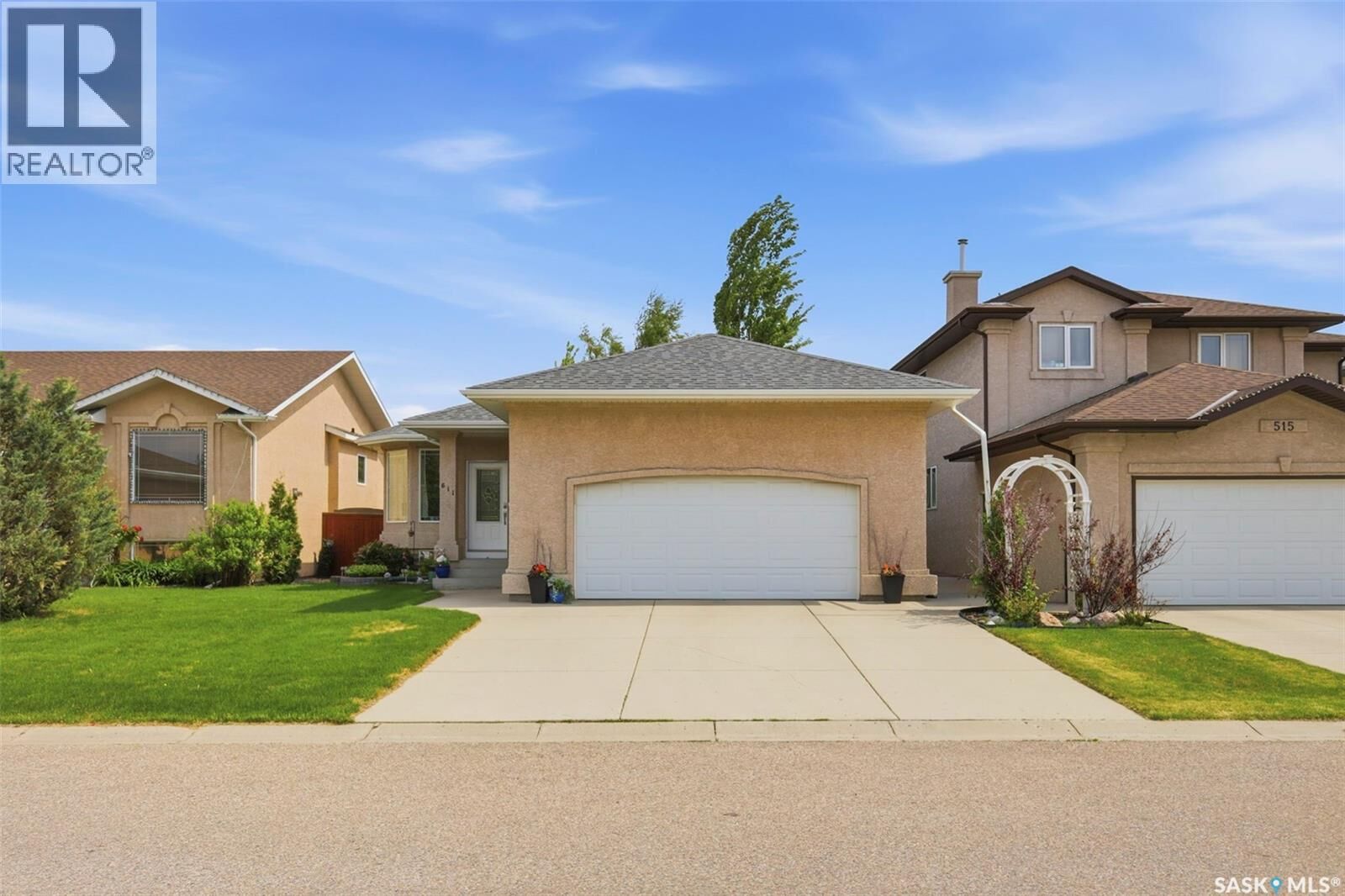 Property Photo:  511 Peters Cove  SK S7N 4T5 