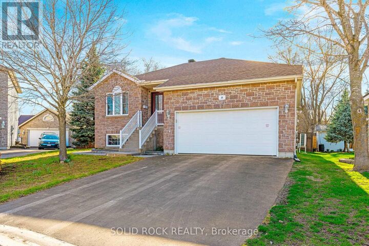Property Photo:  26 Regency Place  ON K6V 7M5 