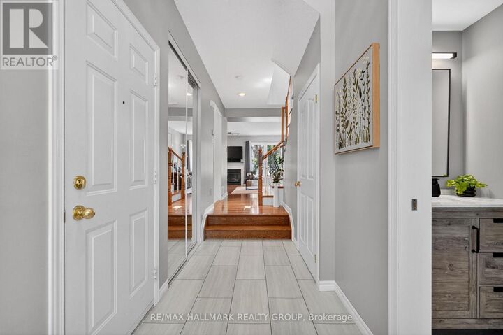 Property Photo:  968 Lucille Way  ON K4A 4J2 