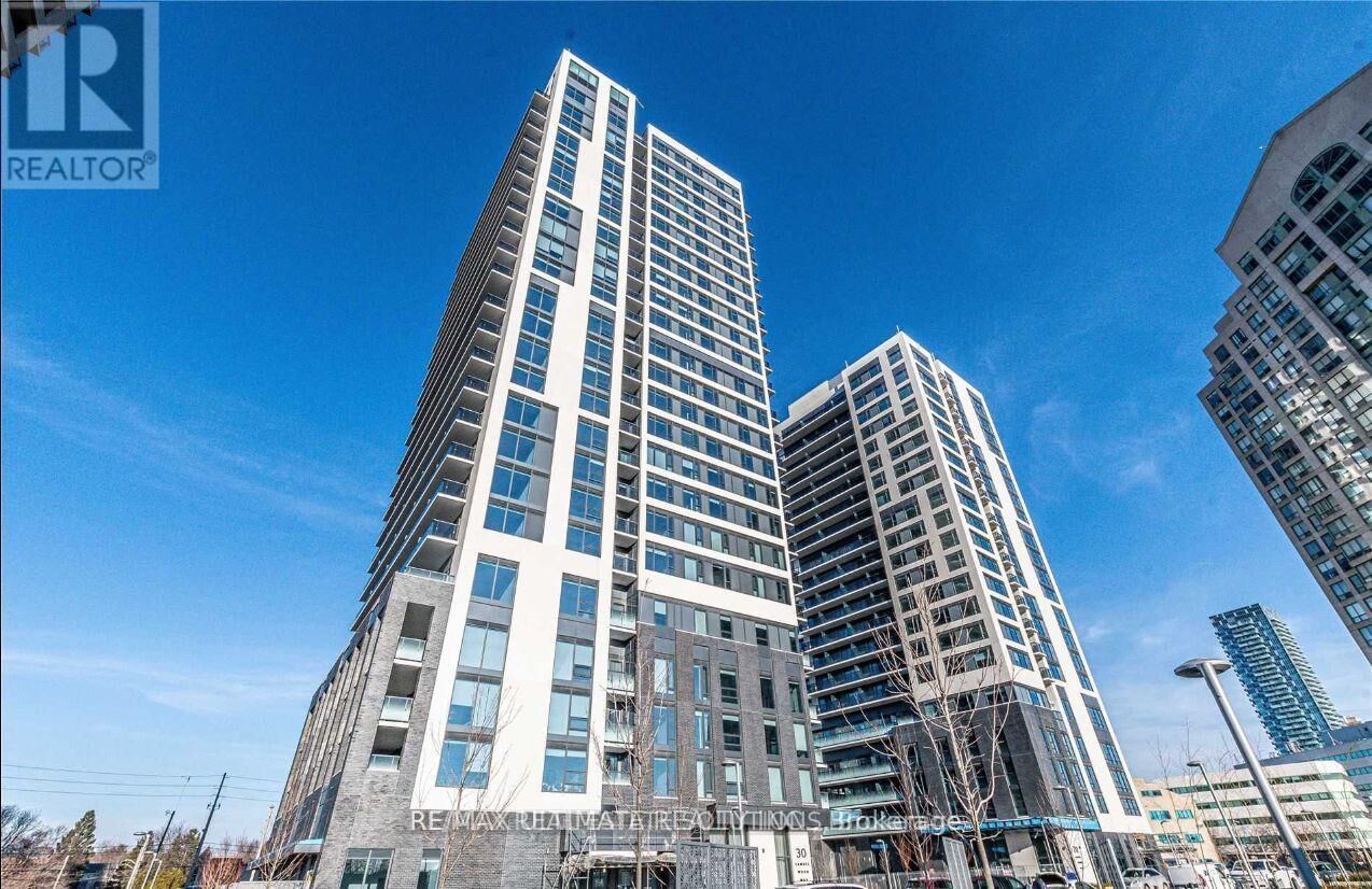 Property Photo:  30 Samuel Wood Way 1611  ON M9B 0C9 