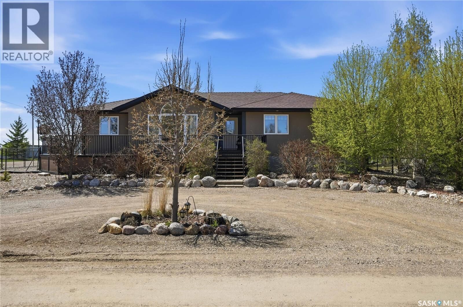Property Photo:  111 Kull Street  SK S0G 1K0 