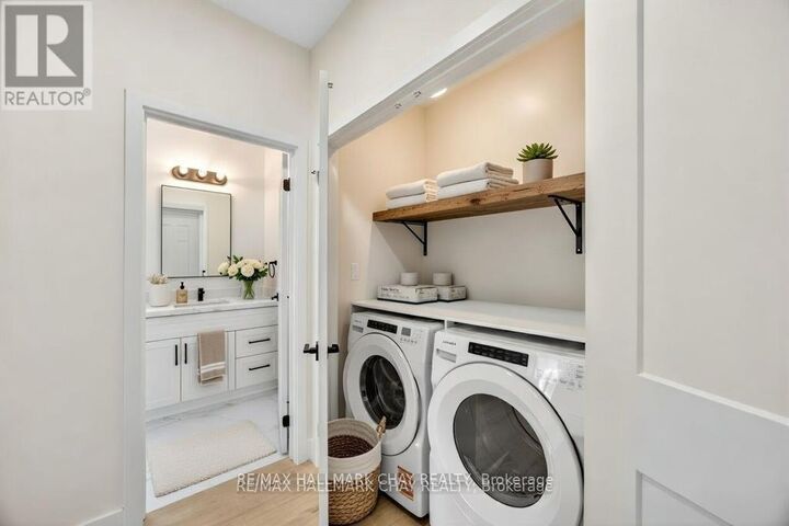 Property Photo:  26 Rose Avenue  ON L3V 6B4 