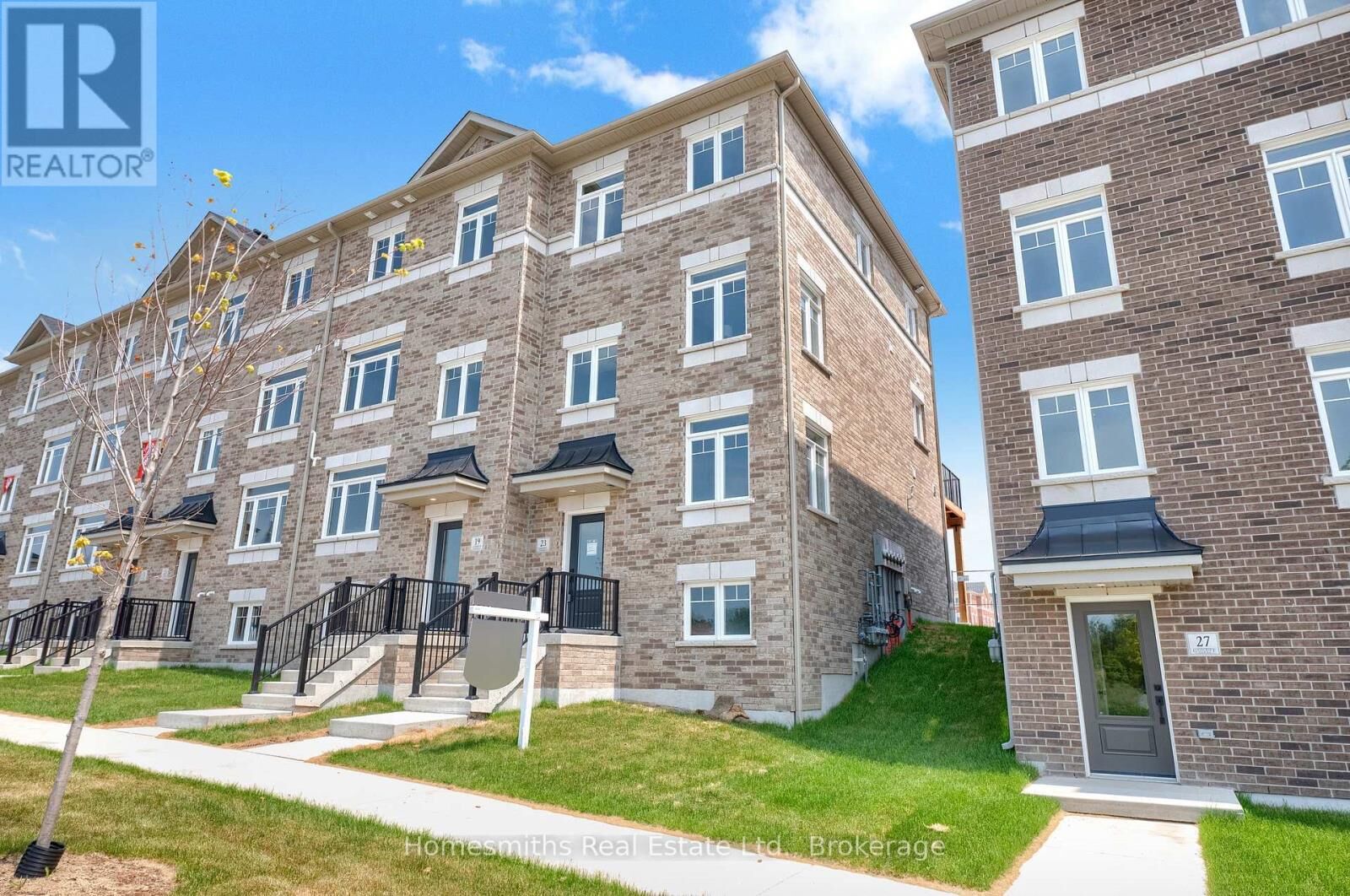 Property Photo:  23 Addyman Crescent  ON L1B 0X1 