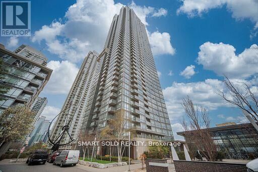 Property Photo:  11 Brunel Court 2606  ON M5V 3Y3 