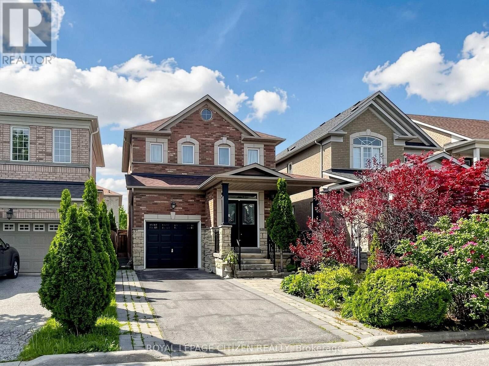 Property Photo:  23 Planter Crescent Upper  ON L4H 2V5 