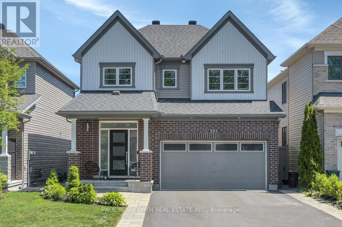 Property Photo:  253 Enclave Walk  ON K1W 0J5 
