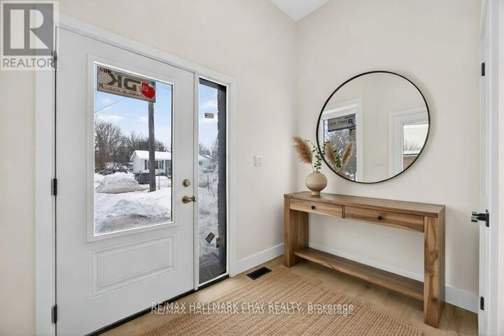 Property Photo:  24 Rose Avenue  ON L3V 6B4 
