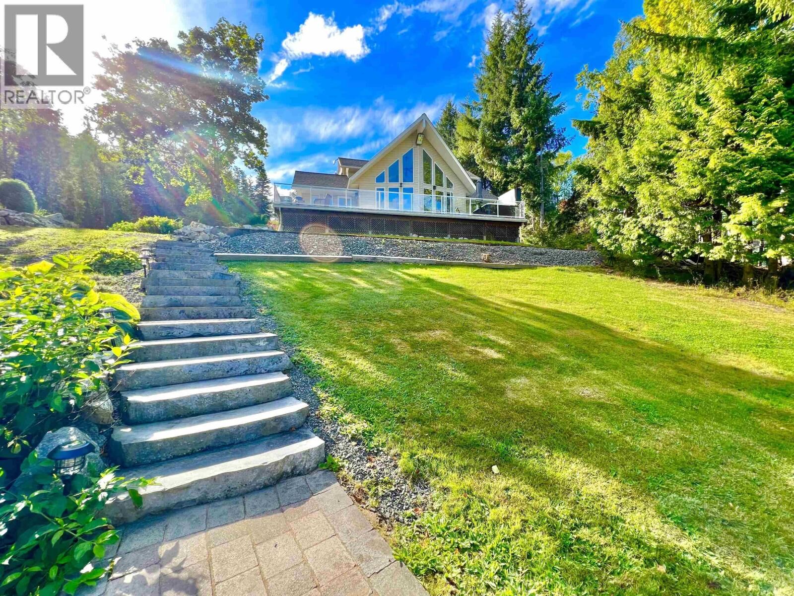 Property Photo: 2240 Catt Point Road BC V0V 0V0