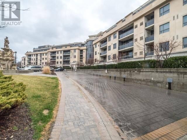 Property Photo:  8201 Islington Avenue 224  ON L4L 9S6 