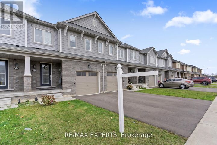 Property Photo:  405 Pumpkin Pass  ON L0R 1C0 