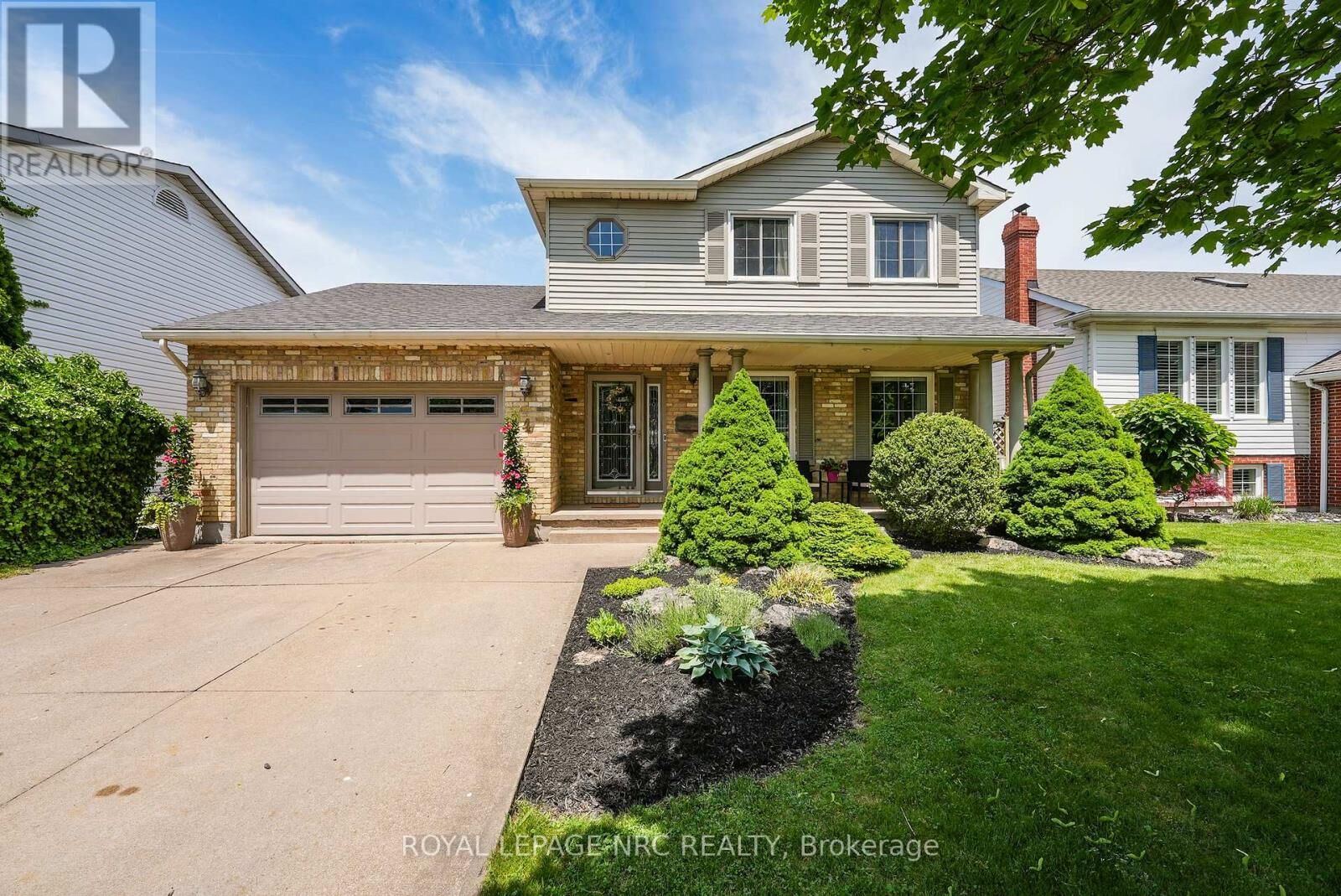 Property Photo:  4 Bolger Drive  ON L2N 7L3 