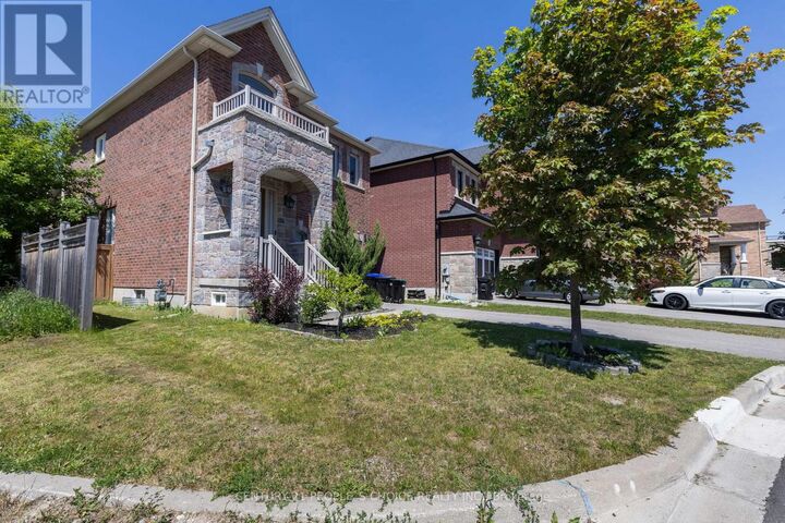 Property Photo:  90 Morrison Avenue  ON L9R 0R4 