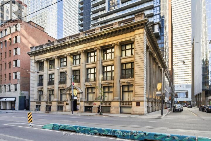 Property Photo:  73 Richmond Street West 208  ON M5H 4E8 