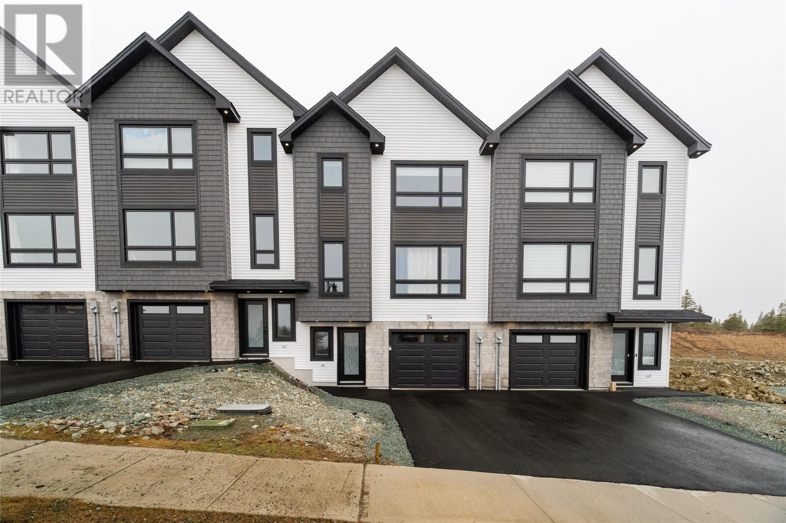 Property Photo:  24 Donegal Run  NL A1H 0P7 
