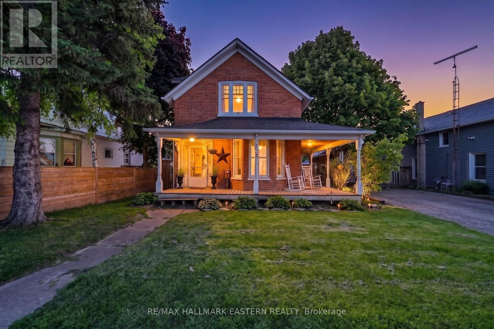 Property Photo:  23 Elizabeth Street  ON K0K 1H0 