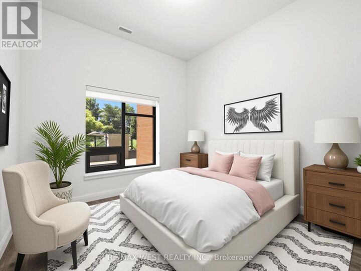 Property Photo: 30 Hamilton Street South 101 ON L8B 1V8