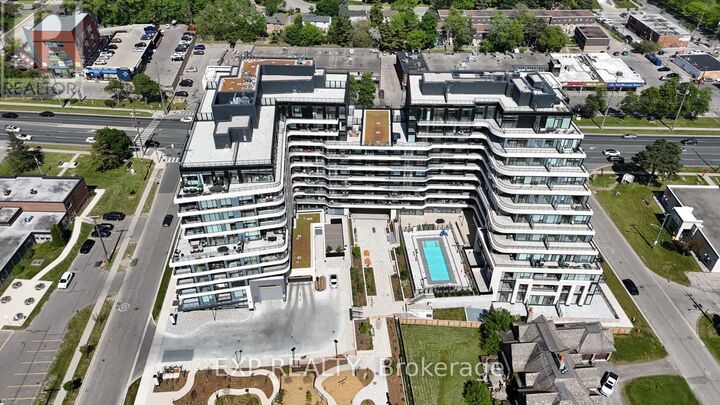 Property Photo:  8188 Yonge Street 401  ON L4J 0M2 