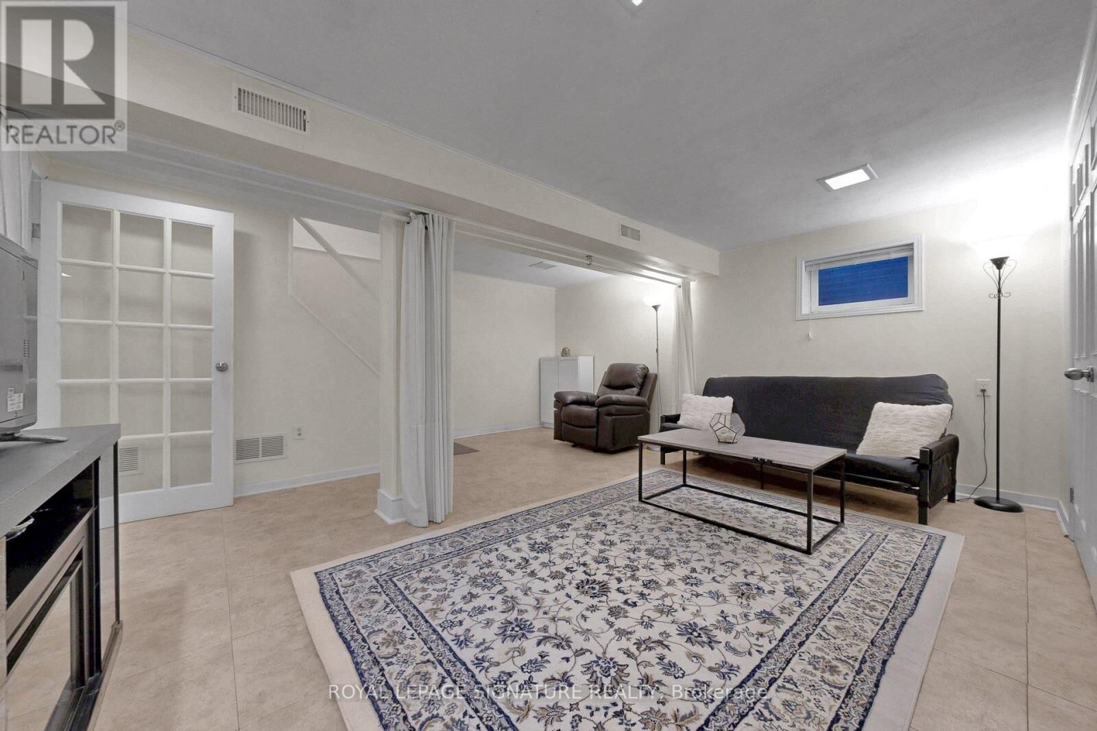 Property Photo:  138 Spring Garden Avenue  ON M2N 3G5 
