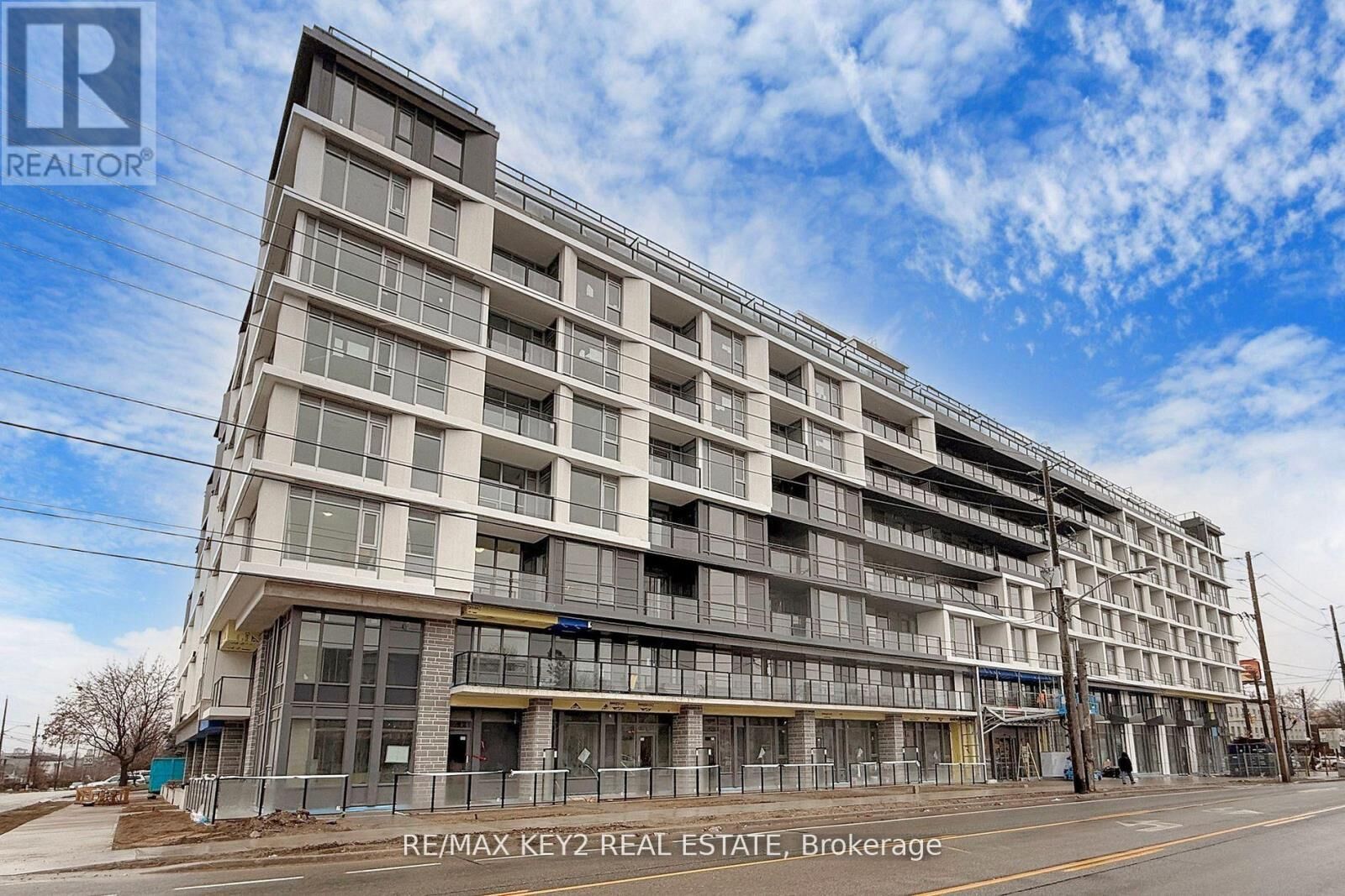 Property Photo:  556 Marlee Avenue 702  ON M6B 0B1 