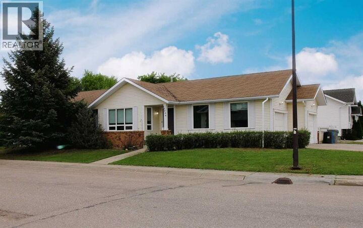 Property Photo:  5224 23 Street  AB T9V 2R2 