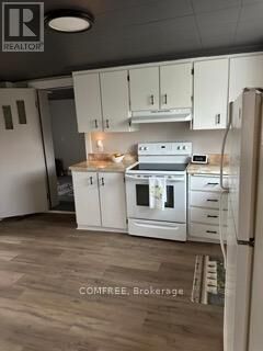Property Photo:  10 Neilson Street  ON K7S 3G2 
