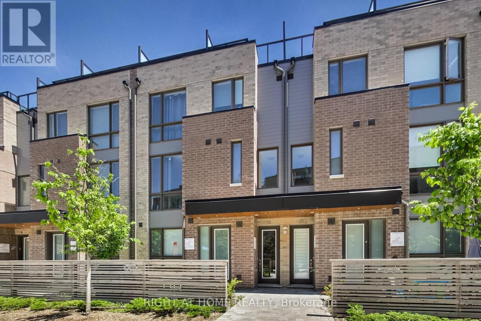 Property Photo:  88 Turtle Island Road 10  ON M6A 0E4 