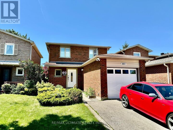 Property Photo:  3081 Olympus Mews  ON L5N 4V8 