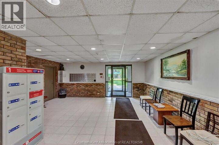 Property Photo:  130 Park Avenue East 408  ON N7M 3V6 