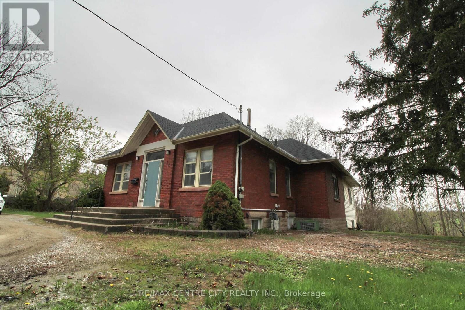 Property Photo:  12 Chester Street  ON N5R 1T8 