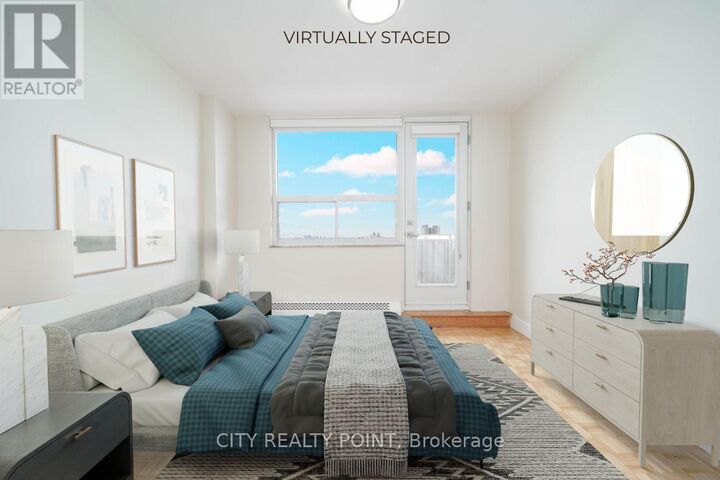 Property Photo:  666 Spadina Avenue Ph10  ON M5S 2H8 