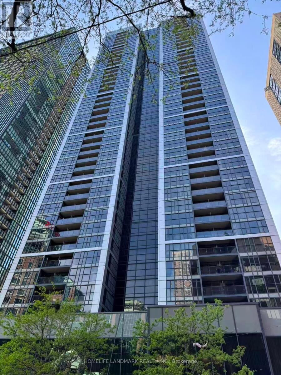 Property Photo:  28 Ted Rogers Way 412  ON M4Y 2J4 