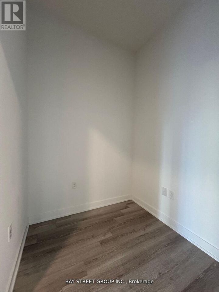 Property Photo:  121 St Patrick Street 1424  ON M5T 3C1 
