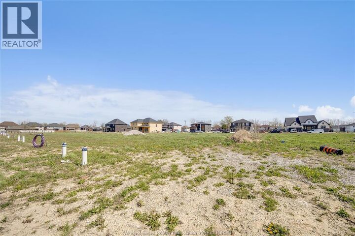 Property Photo:  3662 Farrow Avenue  ON N9E 0B3 