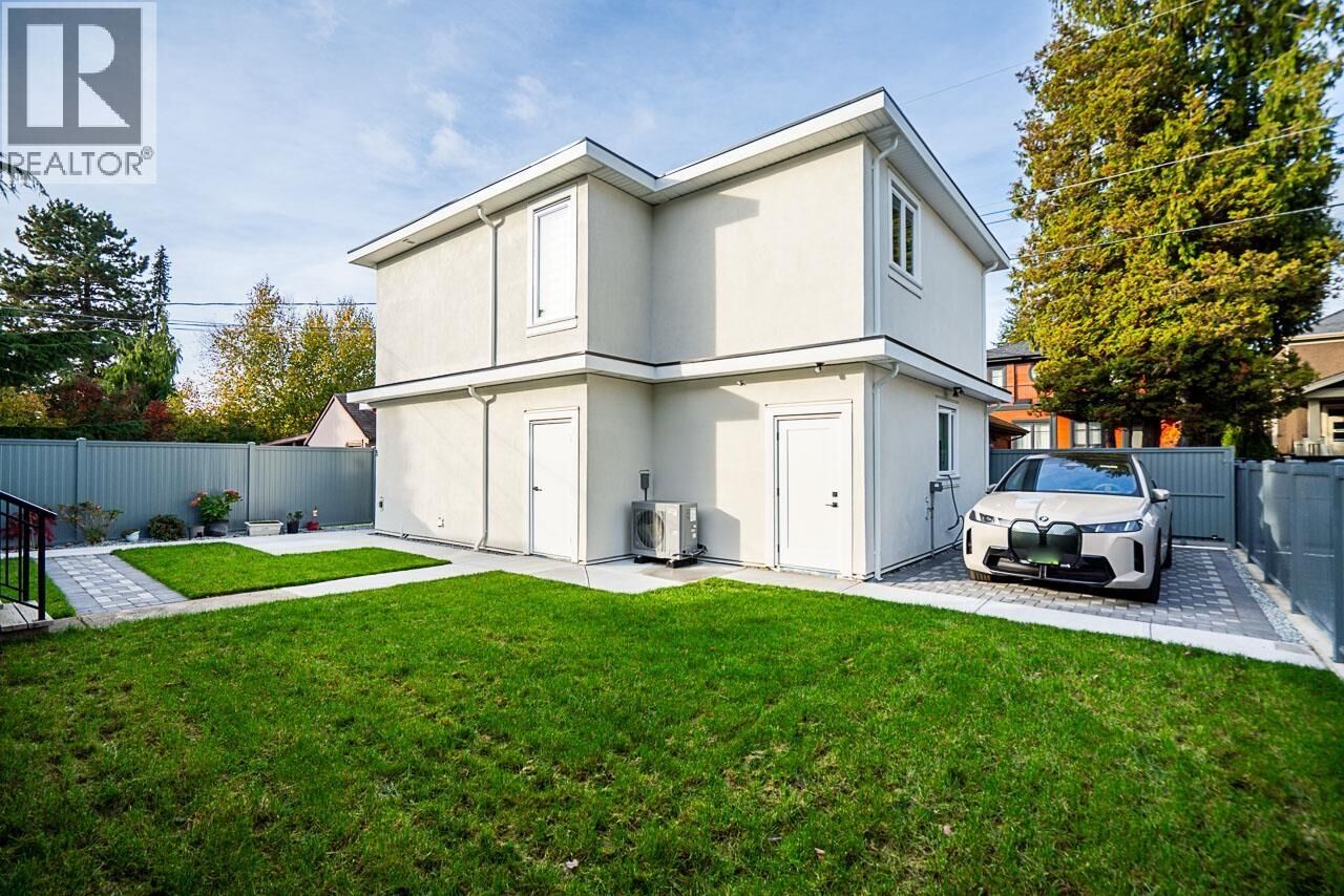 Property Photo:  4xxx-3B West 28 Avenue  BC V6S 1S7 
