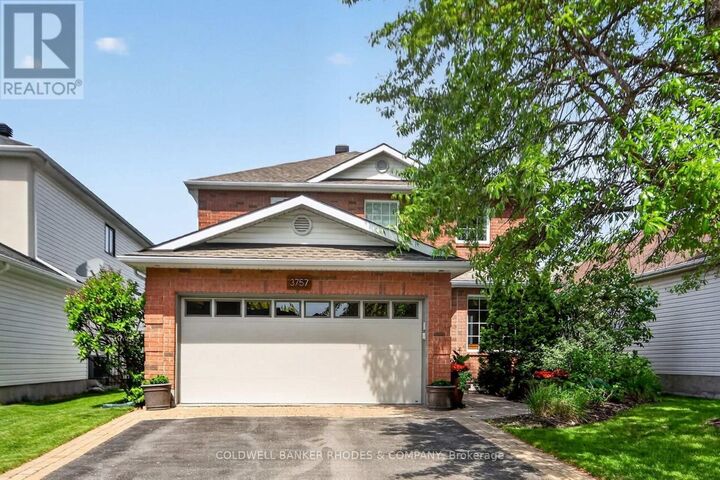 Photo de la propriété:  3757 Mountain Meadows Crescent  ON K1V 1V7 